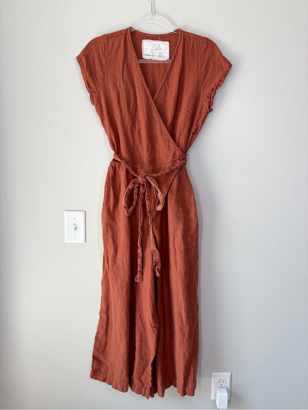 notPERFECTLINEN Rust Linen V-Neck Wrap Short Sleeve Jumpsuit